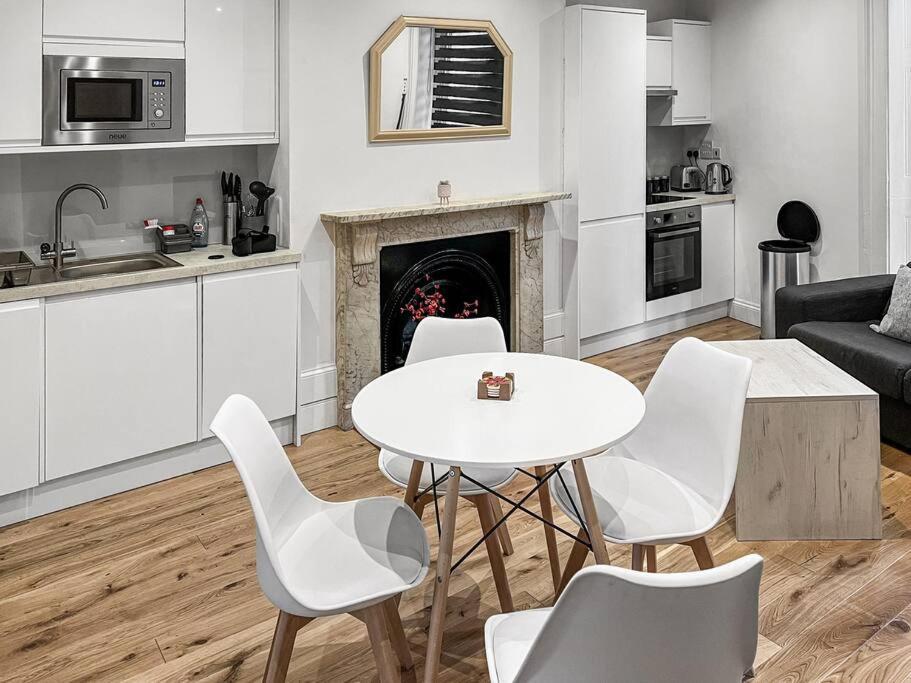 Bright And Spacious 1-Bdr Flat W/ Free Parking Reading Zewnętrze zdjęcie
